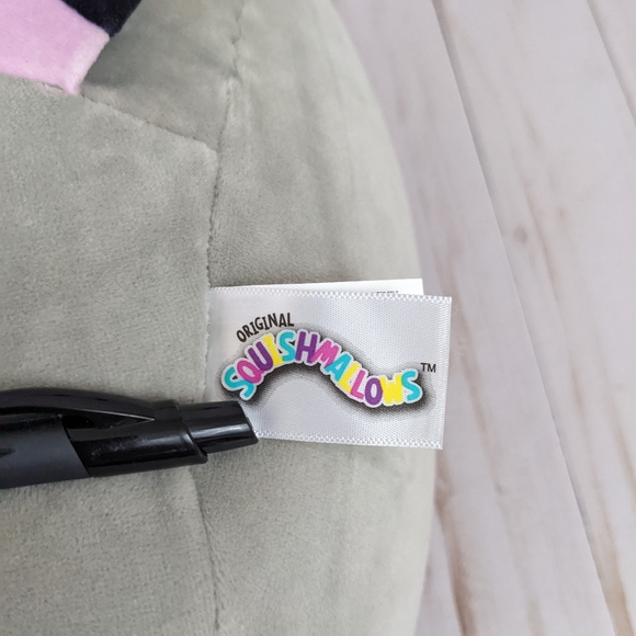 Kellytoy Squishmallows Max the Raccoon Gray Black Rainbow New with Tags 12" - Picture 11 of 11